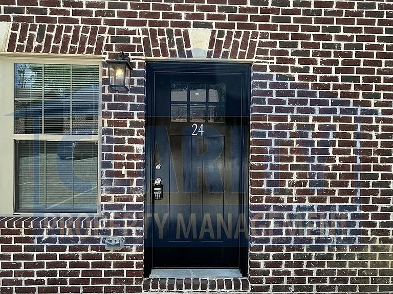 3413 Peerless Rd NW — Photo 3