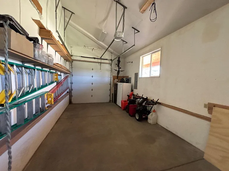 300 Blackberry Ln #2 — Photo 14