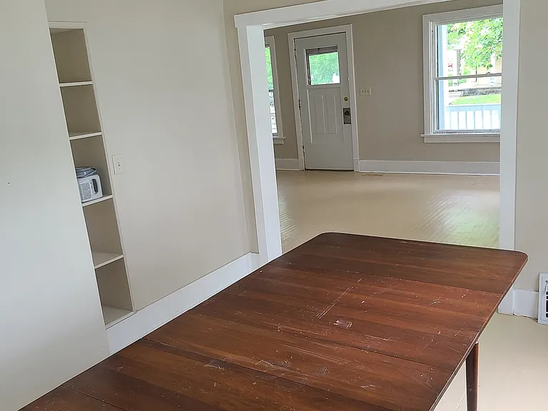 460 Vine St — Photo 7