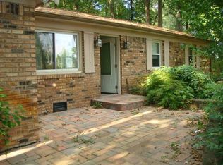 6040 E 116th St, Carmel, IN 46033