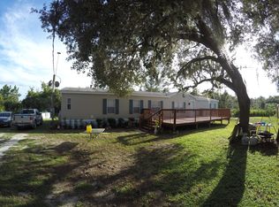 8715 Oak Ridge Dr, Lake Wales, FL 33898