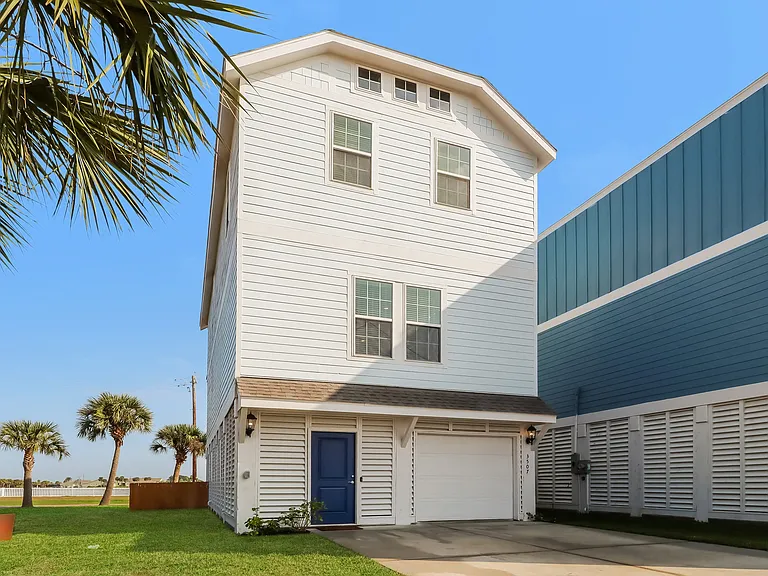 Palm Bay Galveston — Photo 28