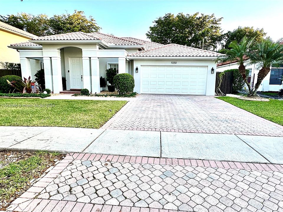 1st image of 11250 NW 61st St