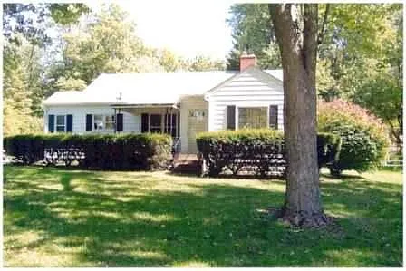 5335 Camden St photo 1