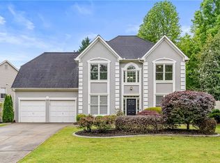 320 Camber Trce, Roswell, GA 30076