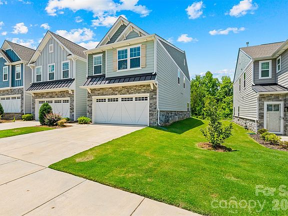 2nd image of 6423 Kinder Ln