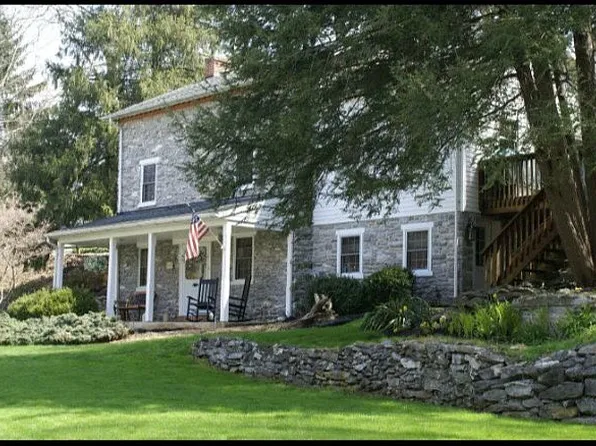 1624 Morningside Dr, Lancaster, PA 17602