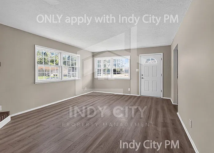 3 bed, 2.0 bath, 1230 sqft, $1,500 — Photo 3