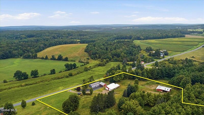 3rd image of 474 Groveside Road