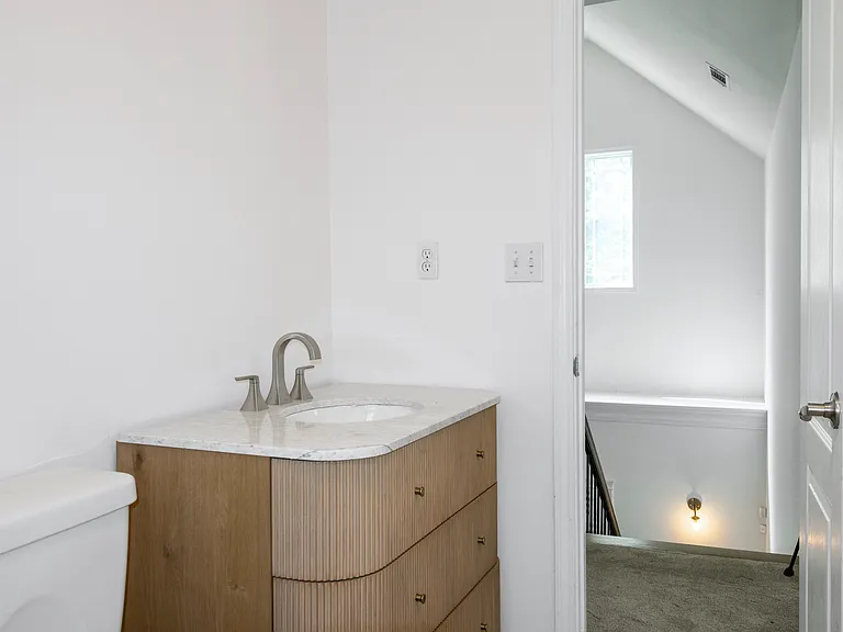 2038 East Dr — Photo 20