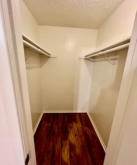 201 W Spence St #7B — Photo 5