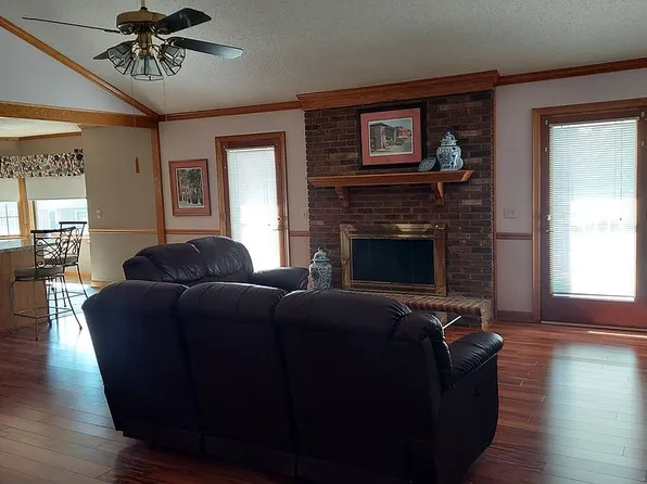 217 Tamwood Cir, Cayce, SC 29033