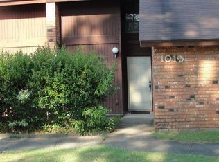 1013 Retreat St W, Pineville, LA 71360