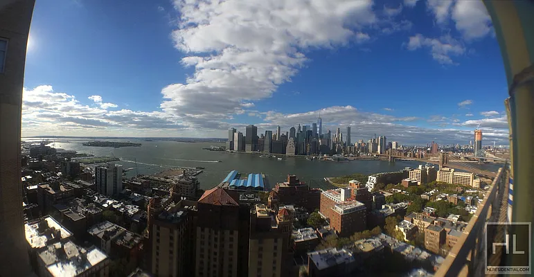 Sold by Highline Residential | media 26