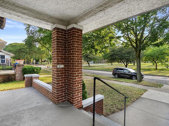 4th image of 2914 N 41st STREET