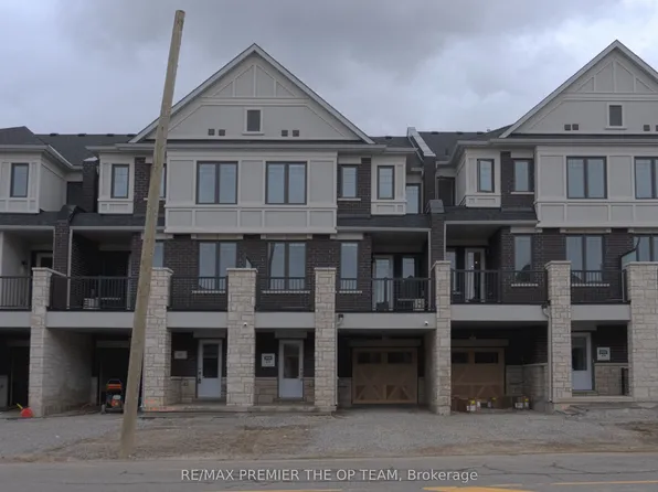 12 Pierre Berton Blvd, Vaughan, ON L4H 4V2