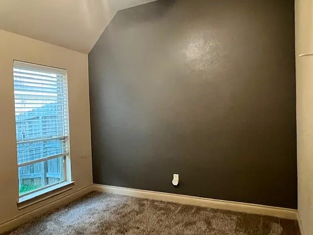2801 Field Hollow Dr — Photo 13