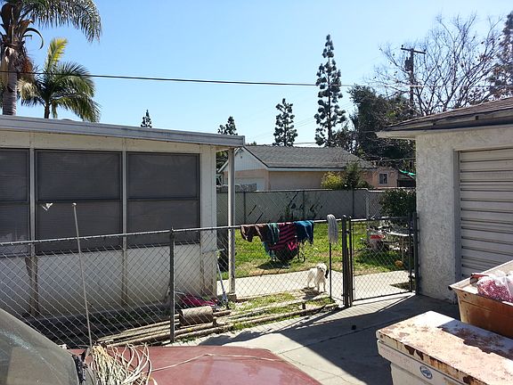 5th image of 3440 W Brady Ave