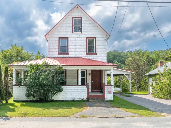 9 Lisbon Road, Bath, NH 03740