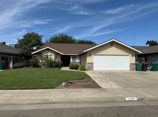 547 Mathew St, Porterville, CA