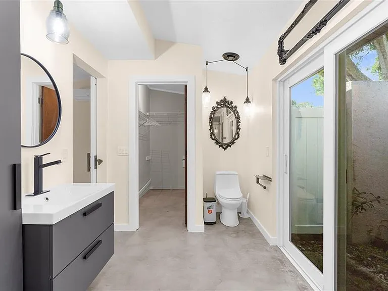 4250 Marlowe Dr — Photo 6