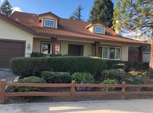 8955 Ridgeway Dr, Gilroy, CA 95020