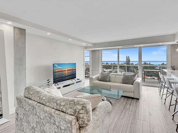 2nd image of 2841 N Ocean Boulevard #904