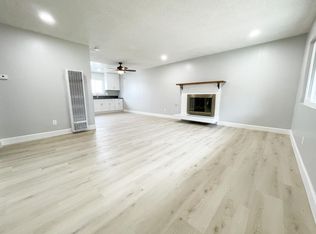 3205 Seminole Ave APT C, South Gate, CA 90280