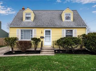 1292 Cleveland Dr, Cheektowaga, NY 14225