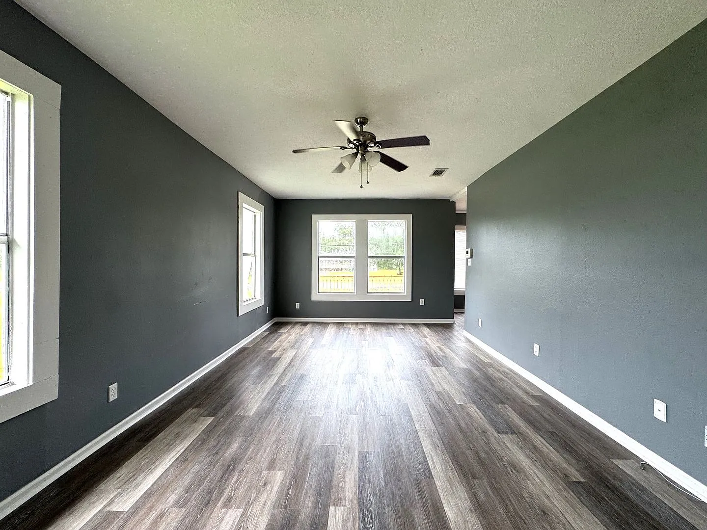 Remodeled 3-Bedroom Home on a Large Lot in Moss Bluff — Photo 3