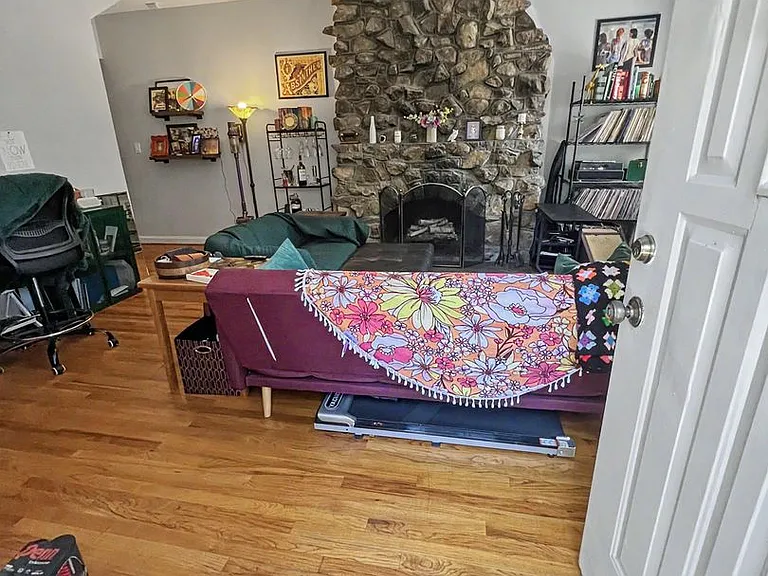 114 Walnut Ave — Photo 6