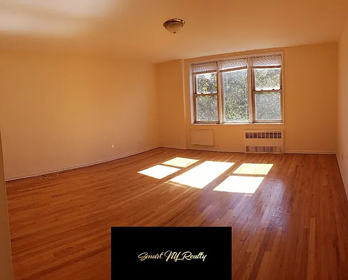 Rented by Smart NY Realty LLC | media 3