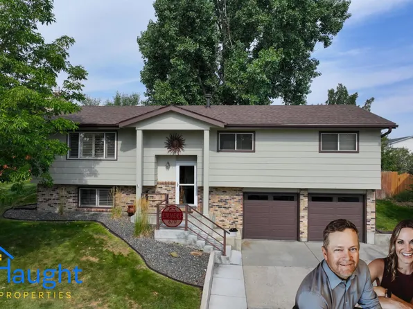 670 N Wind River Dr, Douglas, WY 82633