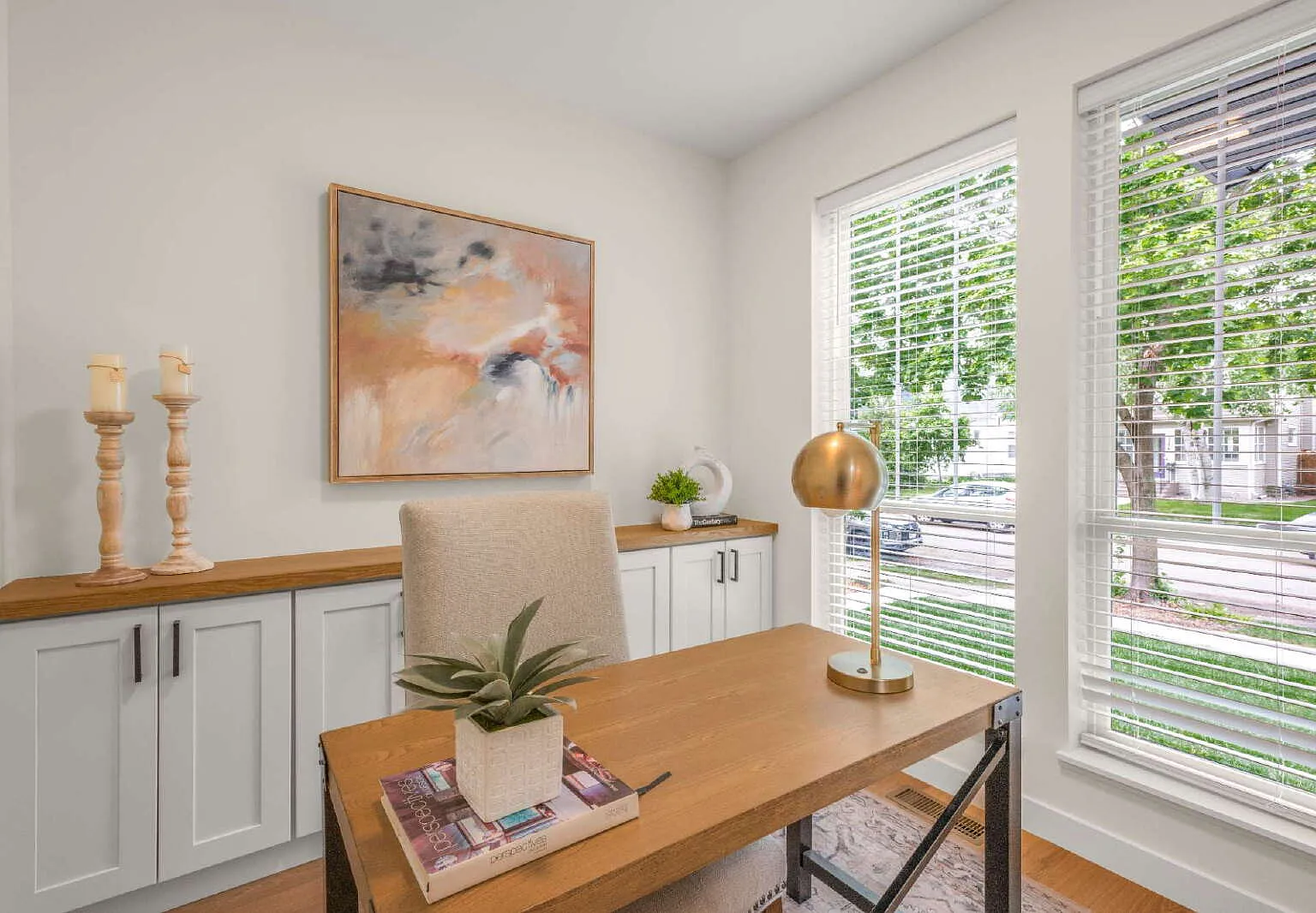4 bed, 3.5 bath, 3213 sqft, $6,000 — Photo 4