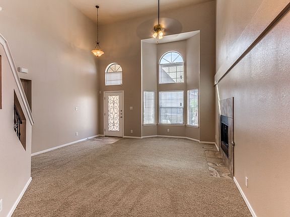 4th image of 1282 Hidden Bend Pl
