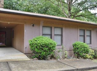 22 Reddina Ln, Hot Springs, AR 71909