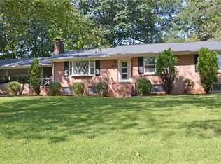 412 Lindbergh St, Winston Salem, NC 27104