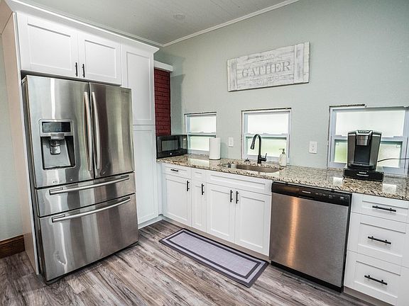 3rd image of 2703 N 9th St APT 3