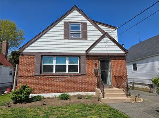 22115 112th Ave, Jamaica, NY 11429