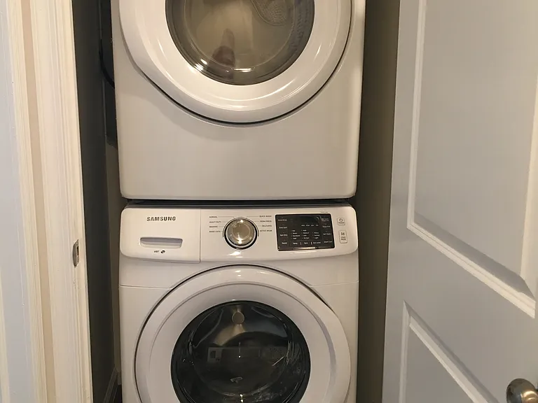 357 Oakwood Ave #101 — Photo 7