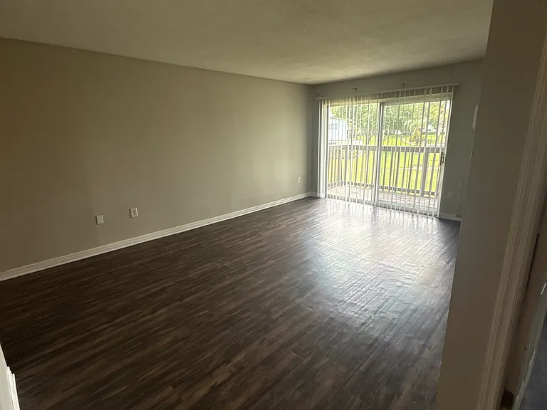 1695 Lee Rd #C210 — Photo 5