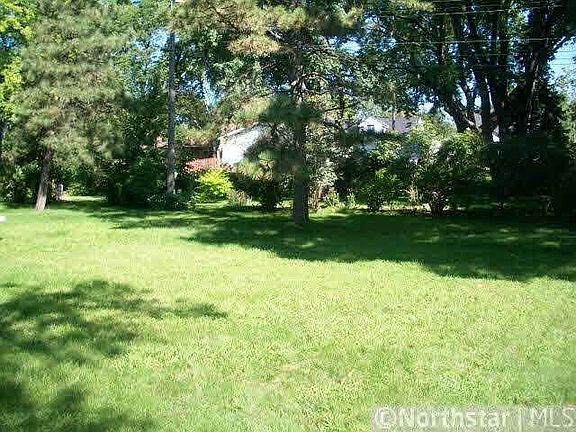 2nd image of 1930 Walden Place NE