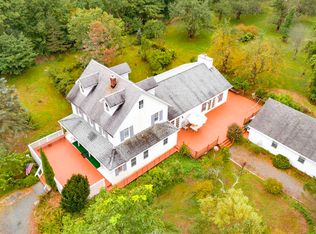 113 Fallsdale Rd, Milanville, PA 18443