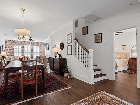 3rd image of 2354 Village Center St