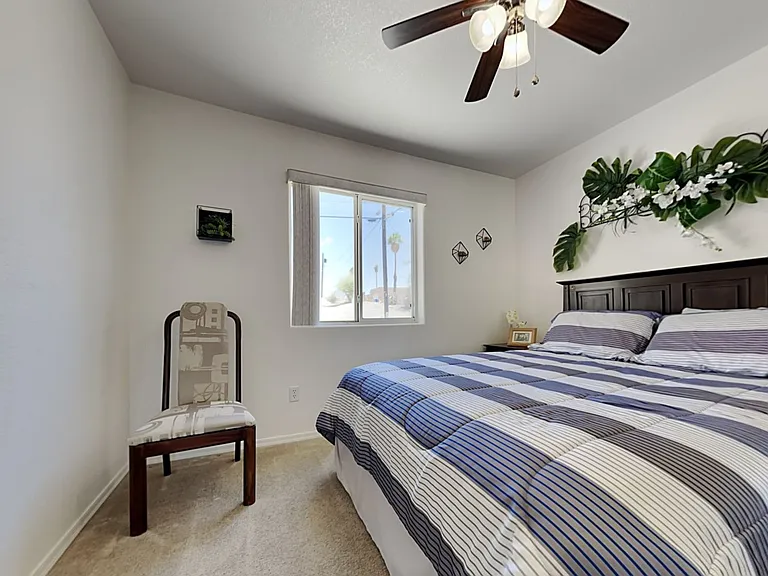 2892 Daytona Ave — Photo 24