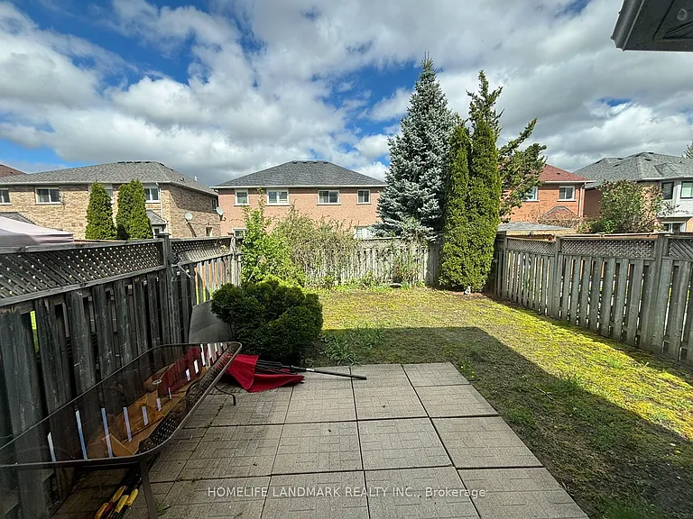 9 Baltic St — Photo 20
