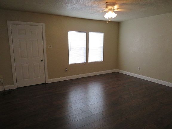 4th image of 2741 N Dixie Blvd