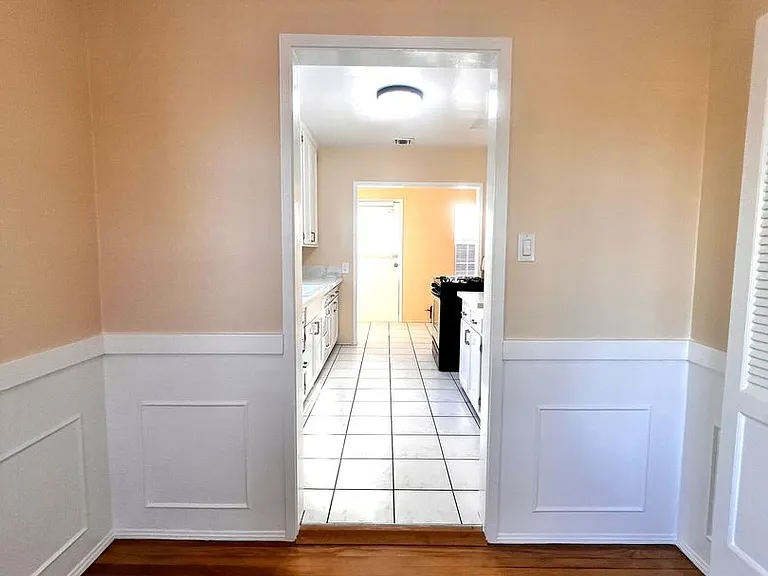 4139 Keever Ave — Photo 15