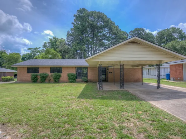 808 East St, Minden, LA 71055