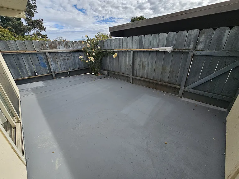 231 Sunnyhills Dr — Photo 5